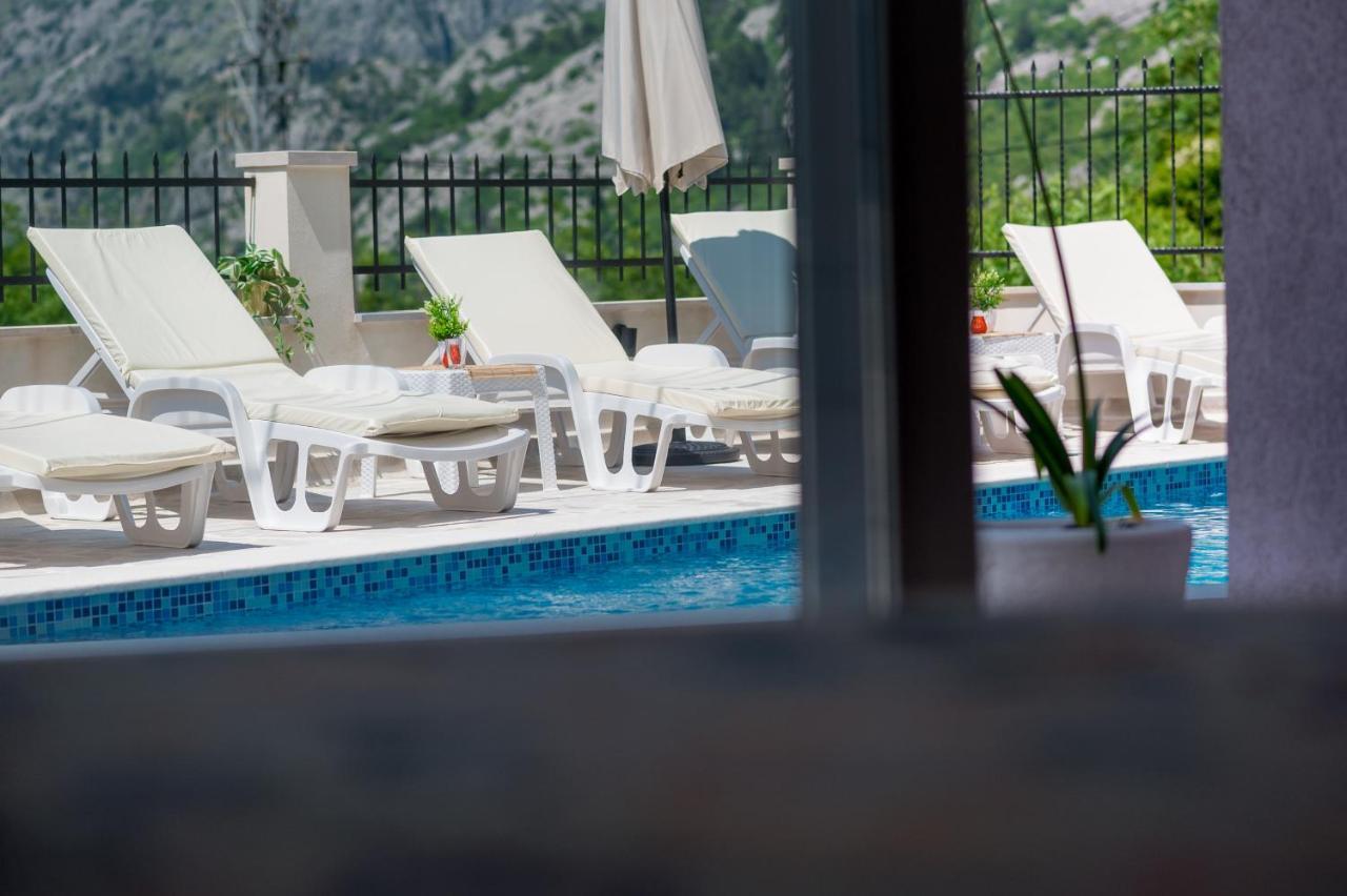 Appartement Boka Bay à Kotor Extérieur photo
