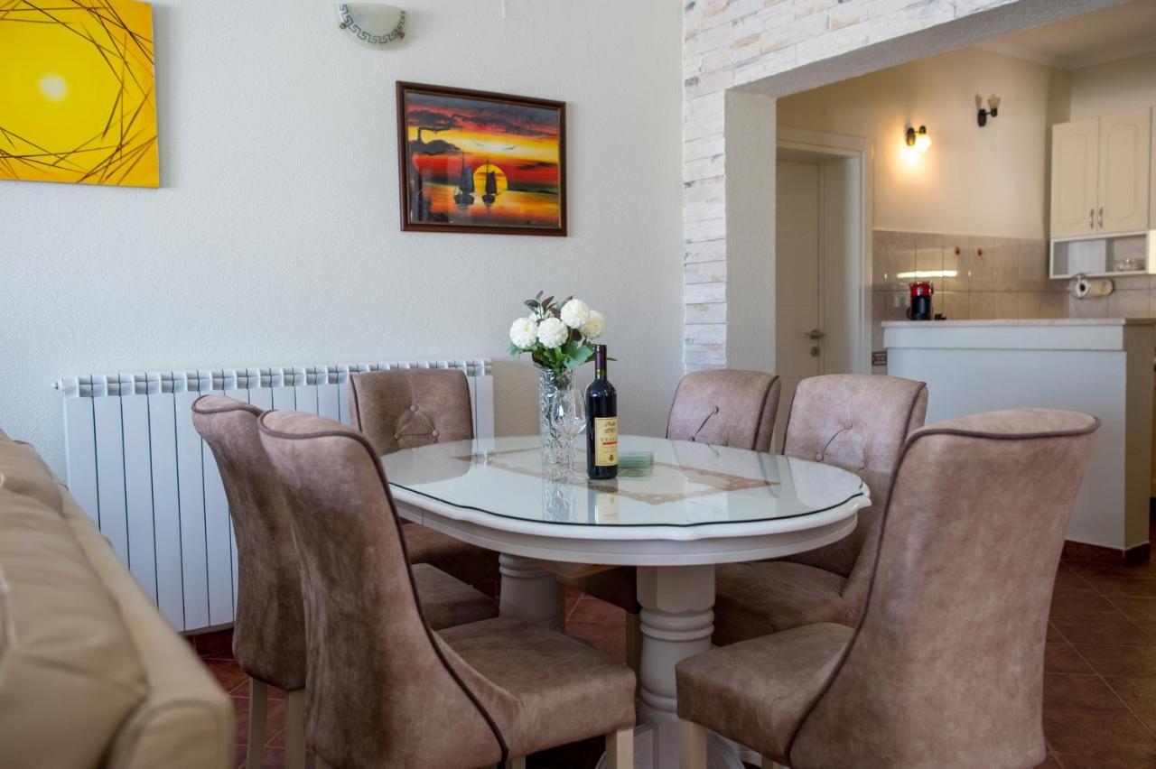 Appartement Boka Bay à Kotor Extérieur photo